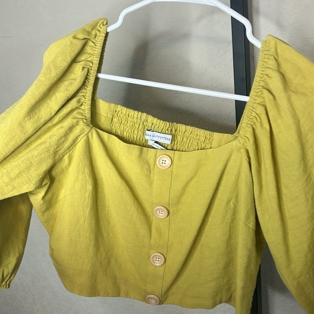 151 - Urban Outfitters NWT Lime Green Long Sleeve Crop Top, Size Large - Picture 2 of 7